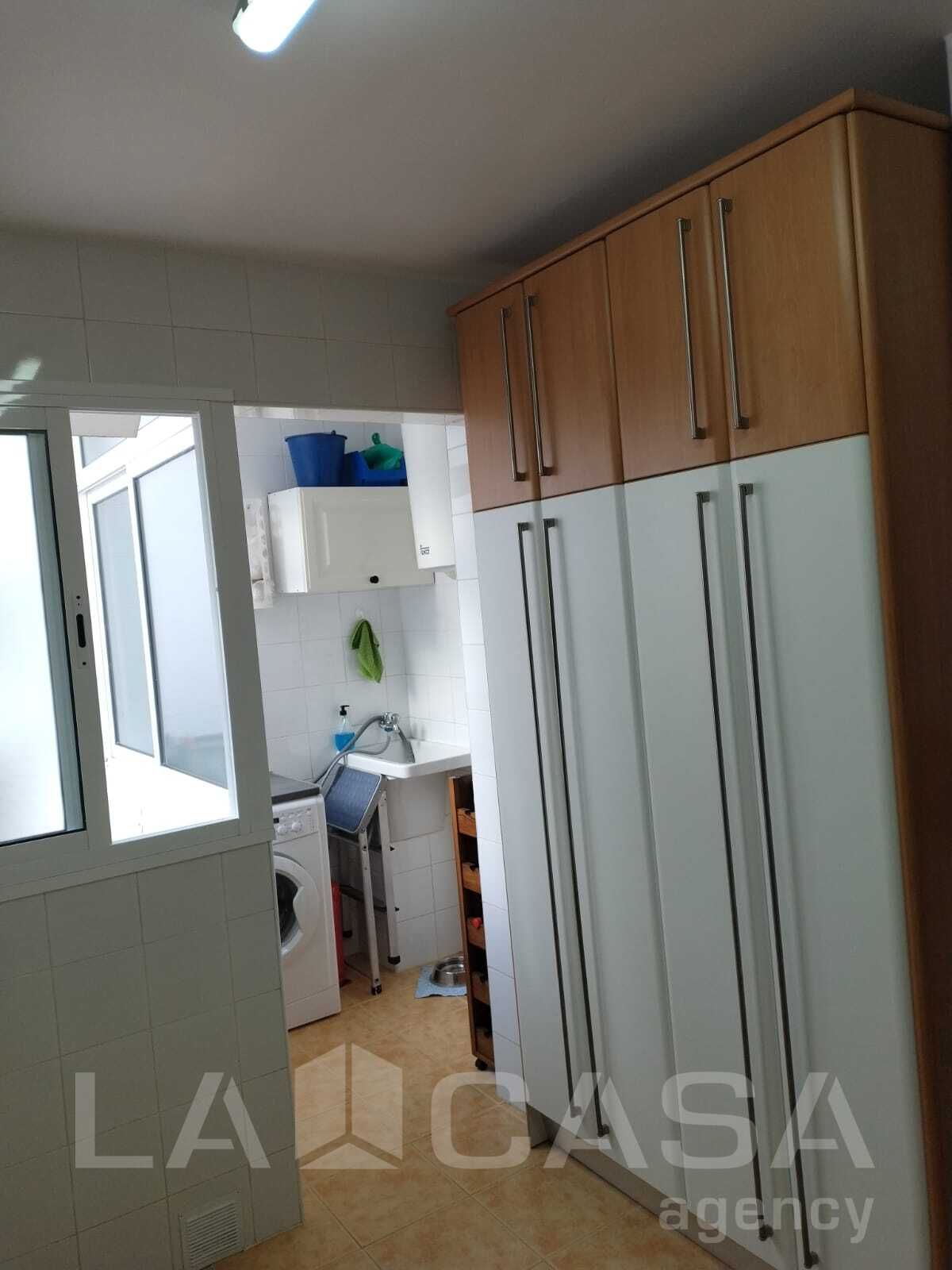 Kitchen of Flat for sale in Alcalá de Guadaira  with Balcony