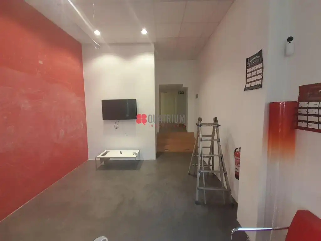 Gewerbefläche zum Verkauf in Feliciano Barrera Fernández, imagen 13