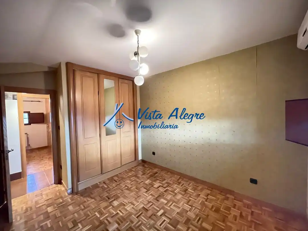 Habitación de Casa o chalet en venta en San Vicente de la Sonsierra con Calefacción, Jardín privado y Terraza
