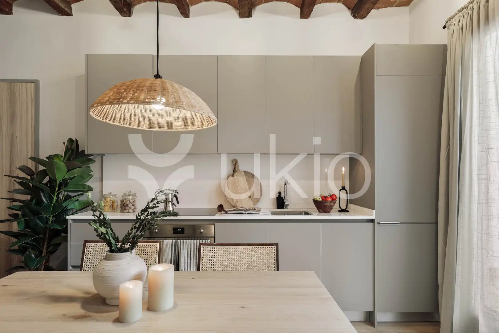 Cuina de Apartament de lloguer en Barcelona amb Aire condicionat, Calefacció i Terrassa