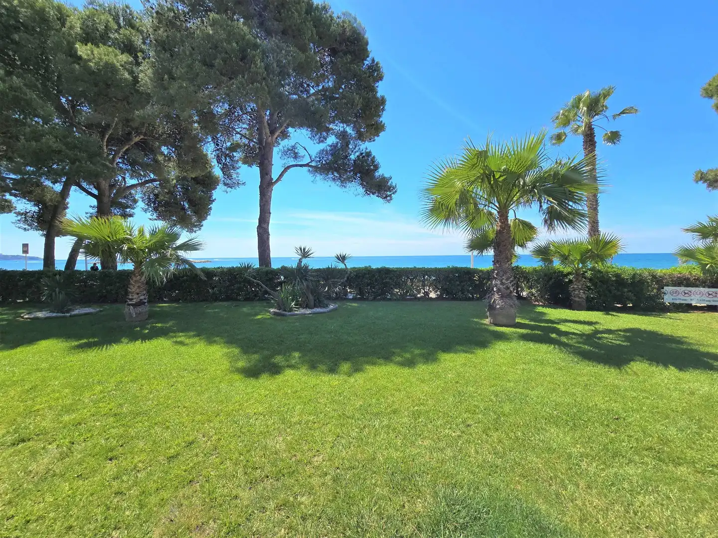 Apartments for rent in Avenida DIPUTACIO, Cap de Sant Pere