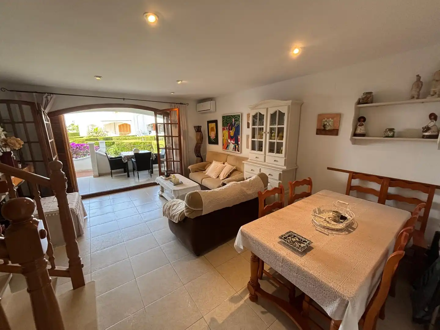 Sala de estar de Casa adosada en venta en Vandellòs i l'Hospitalet de l'Infant con Aire acondicionado, Jardín privado y Terraza
