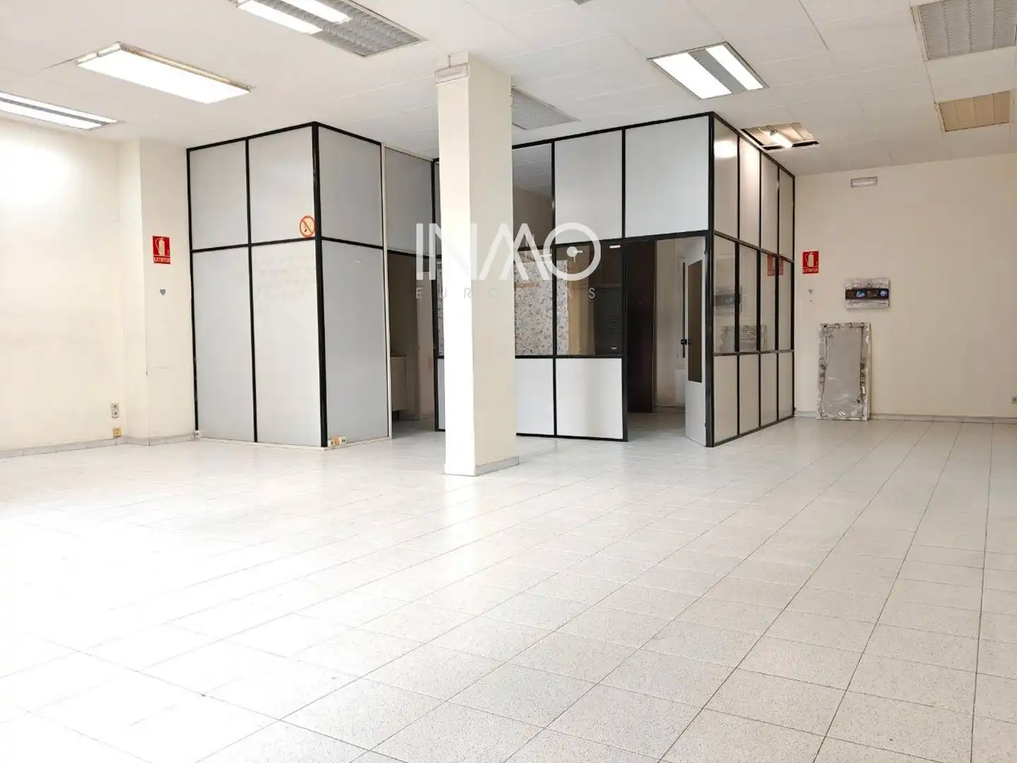 Locale commerciale in affitto a Llobateras, imagen 10