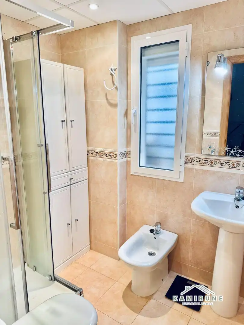 Badezimmer von Wohnung zum Verkauf in Málaga mit Klimaanlage, Heizung und Terrasse