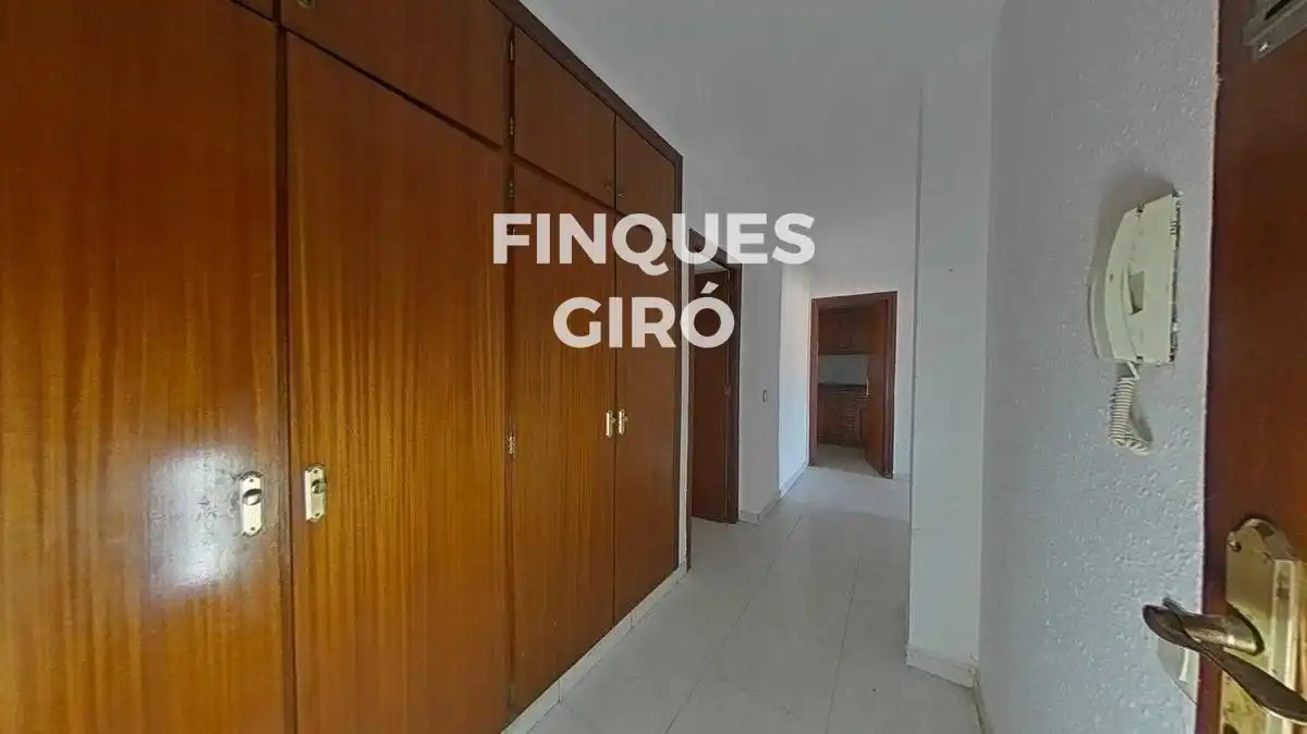 Piso en venta en CAMI REIAL, El Tancat - Mas d'en Gual