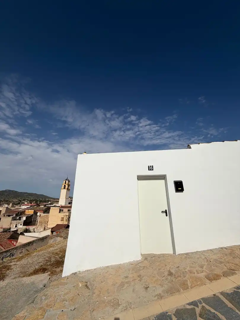 Vista exterior de Casa o xalet en venda en Monóvar  / Monòver amb Moblat
