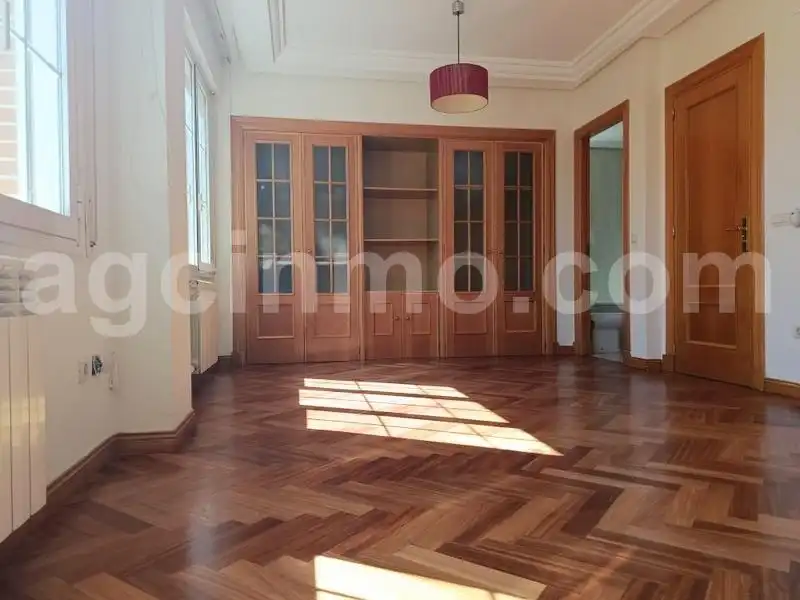 Sala de estar de Casa o chalet en venta en Simancas, Valladolid