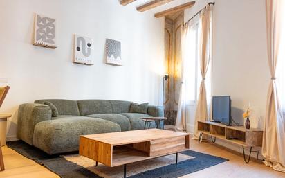 Living room of Flat to rent in  Barcelona Capital  with Air Conditioner, Heating and Parquet flooring