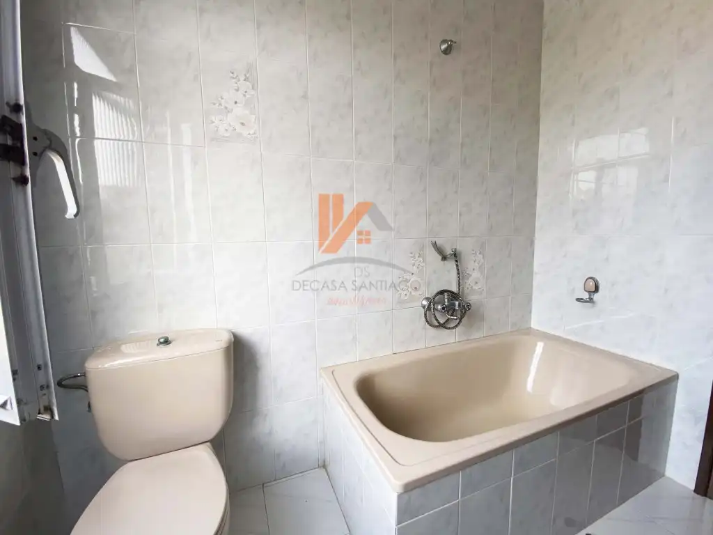 Bany de Casa o xalet en venda en Ribeira