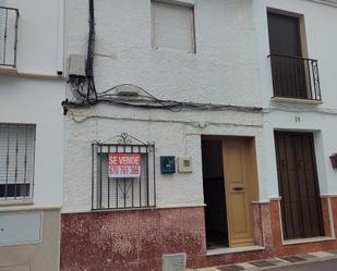 Vista exterior de Casa o xalet en venda en Teba amb Terrassa i Traster