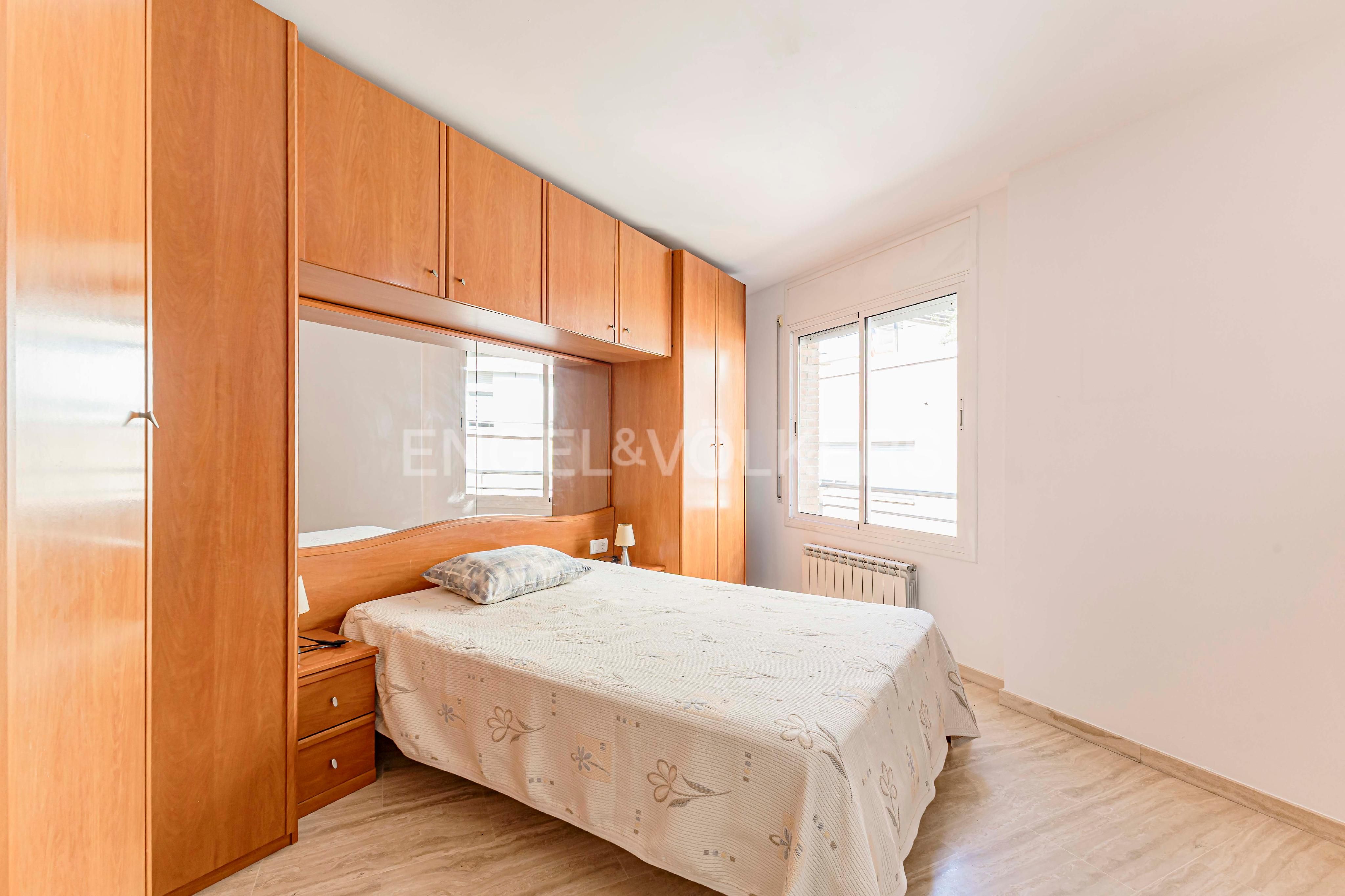 Habitación de Apartamento en venta en Terrassa con Calefacción y Balcón