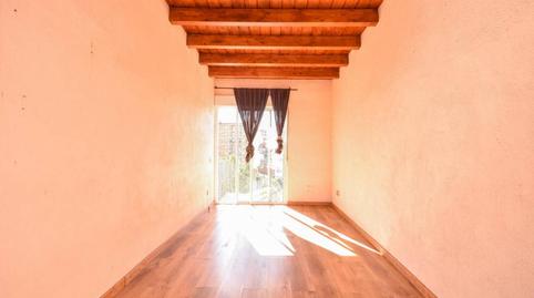 Foto 3 de Casa adosada en venta en Calle Penyal, La Font d'en Fargues,  Barcelona Capital