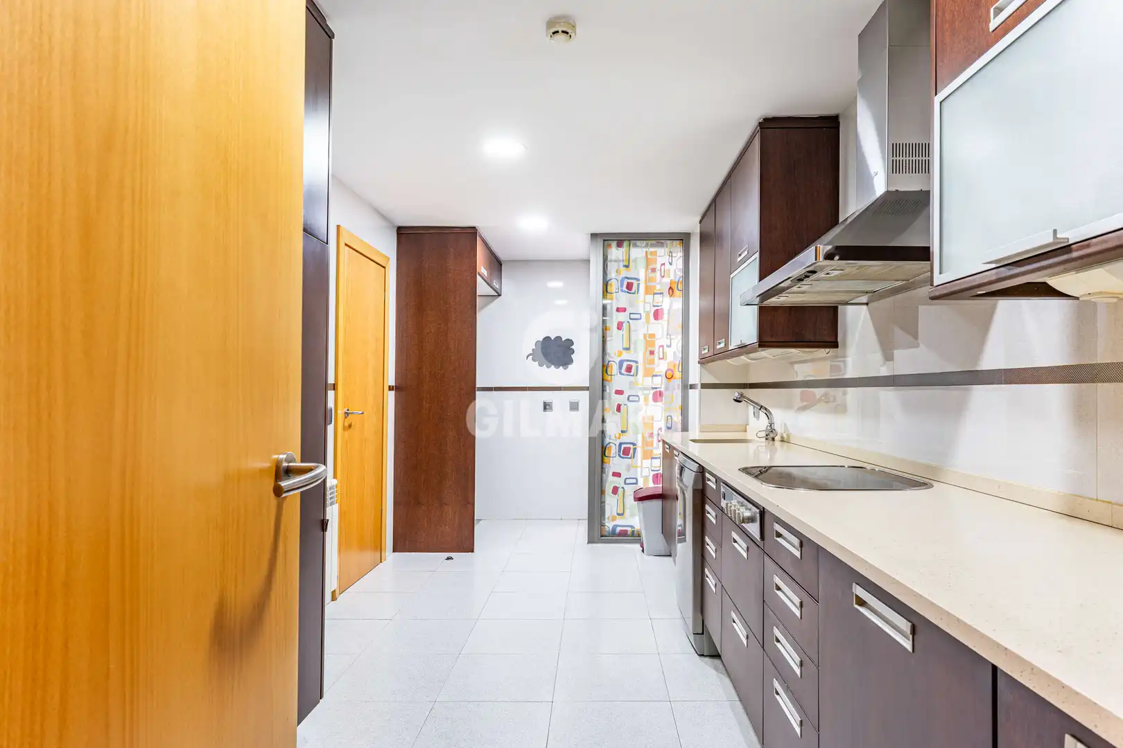 Kitchen of Flat for sale in Madrid  with Heating, Private garden and Storage room