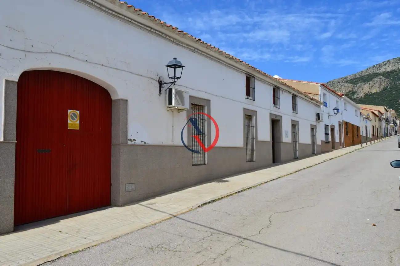 Vista exterior de Finca rústica en venta en Hornachos con Amueblado