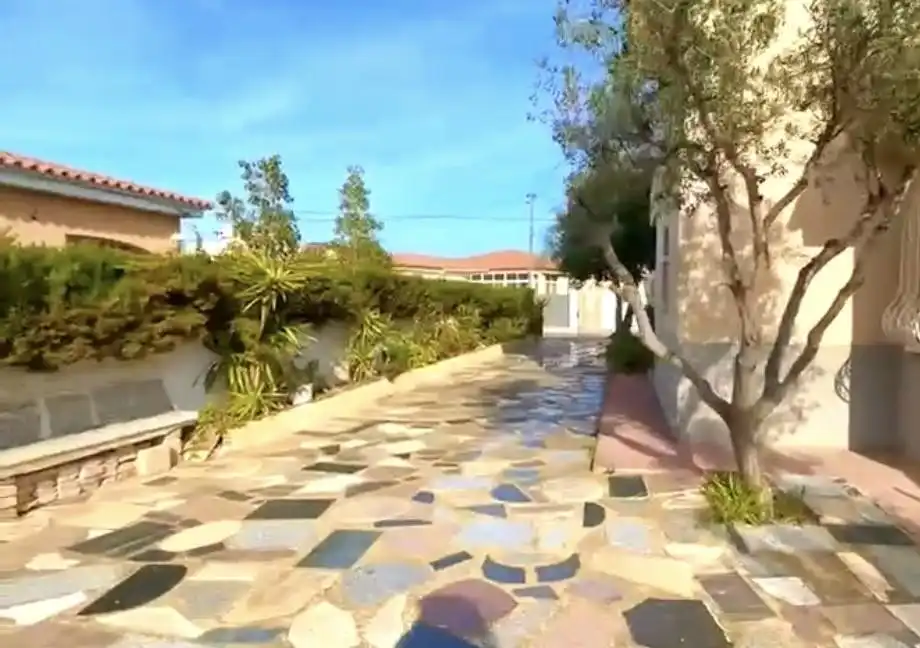 Vista exterior de Casa o chalet en venta en Mont-roig del Camp con Calefacción, Terraza y Balcón