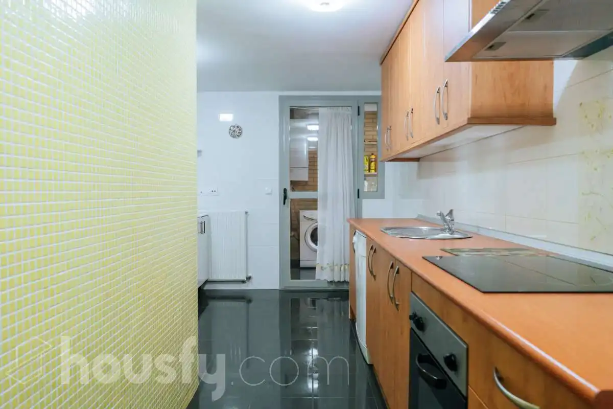 Cocina de Piso de alquiler en Valdemoro con Parquet y Amueblado