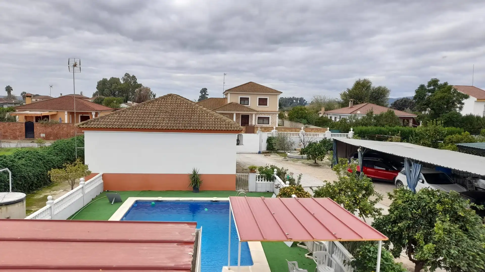 Swimming pool of Houses for sale in Córdoba  with Air Conditioner, Heating and Private garden
