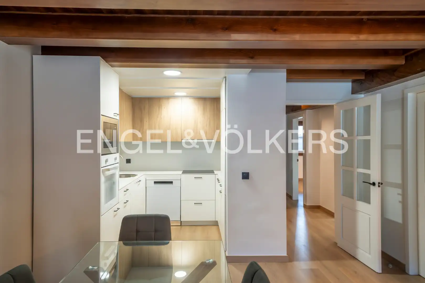 Pis de 3 habitacions en venda a Canillo · 40 de 60
