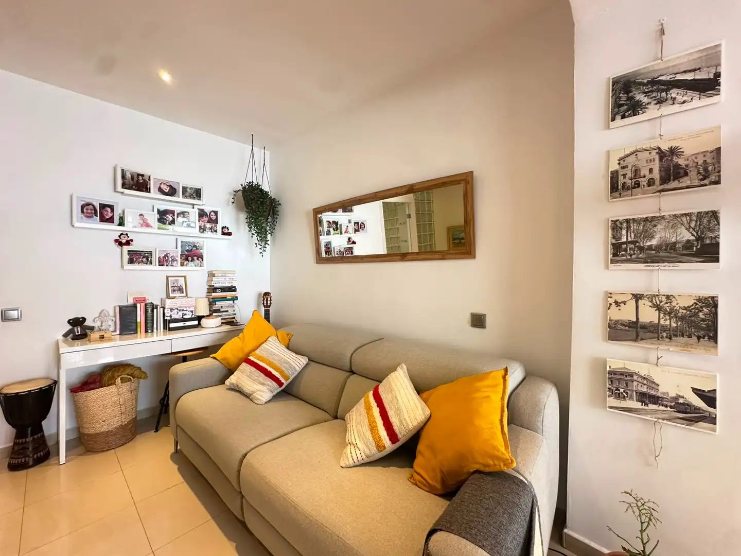Living room of Ground floor for sale in Badalona  with Air Conditioner, Heating and Terrace