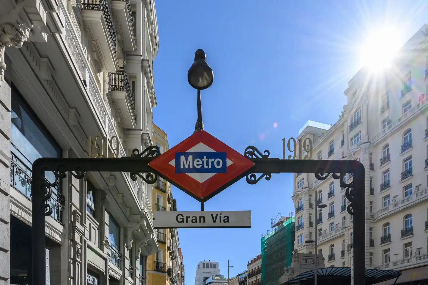 Außenansicht von Maisonette zur Miete in Madrid mit Klimaanlage, Möbliert und Internet