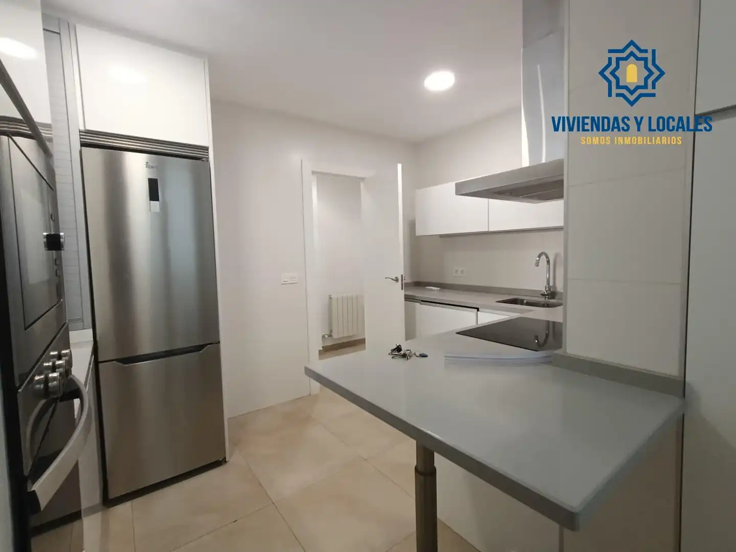 Cocina de Piso de alquiler en Granada con Aire acondicionado, Calefacción y Terraza