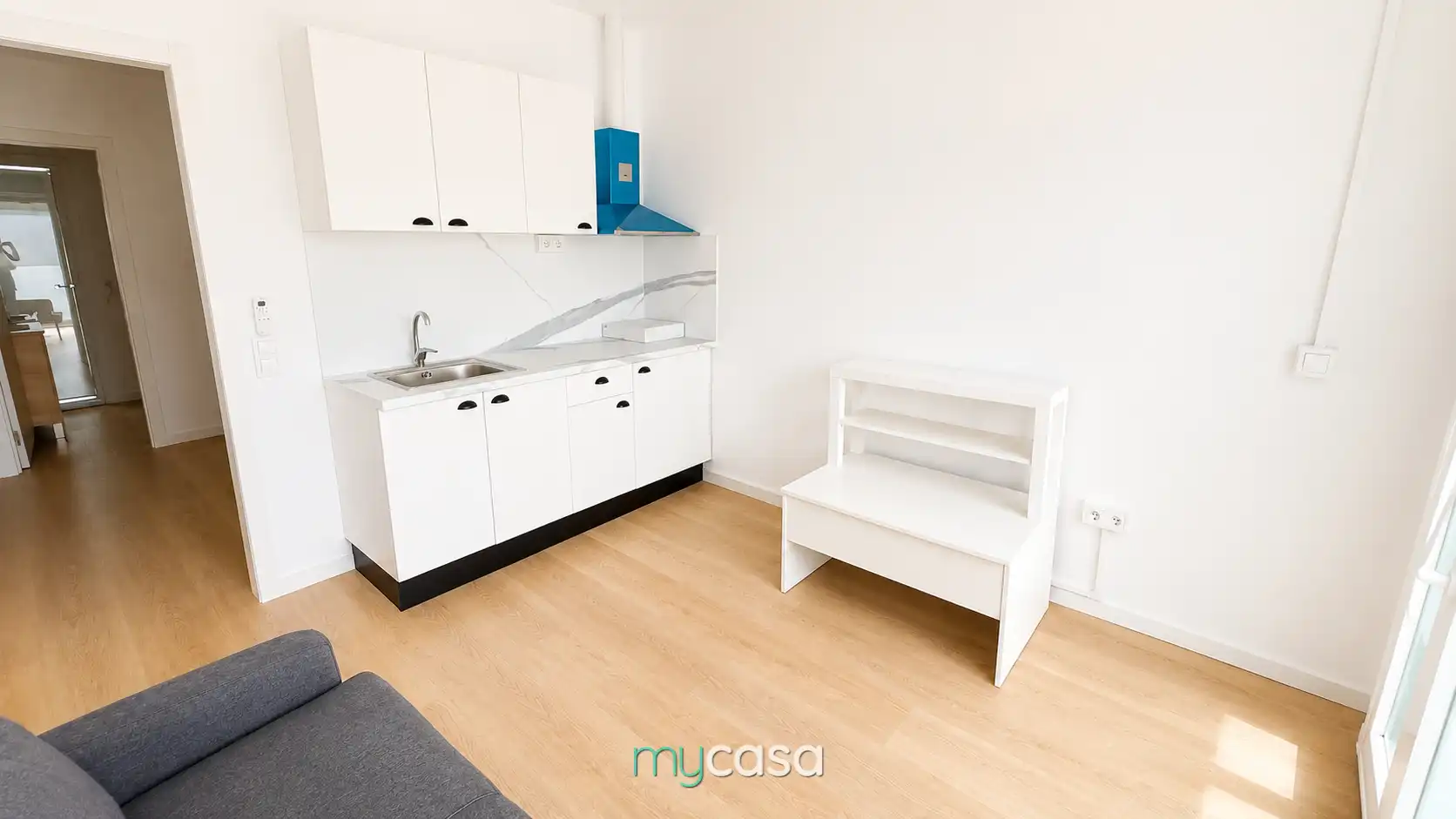 Cuina de Loft en venda en Mollet del Vallès amb Parquet, Moblat i Alarma
