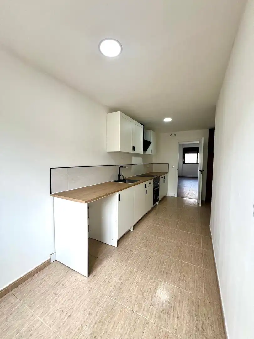 Cocina de Piso en venta en Deltebre con Alarma