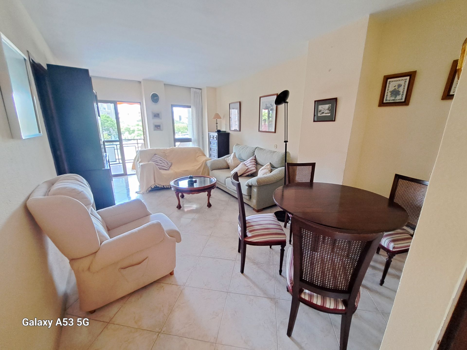 Living room of Apartment to rent in Marbella  with Heating, Terrace and Furnished