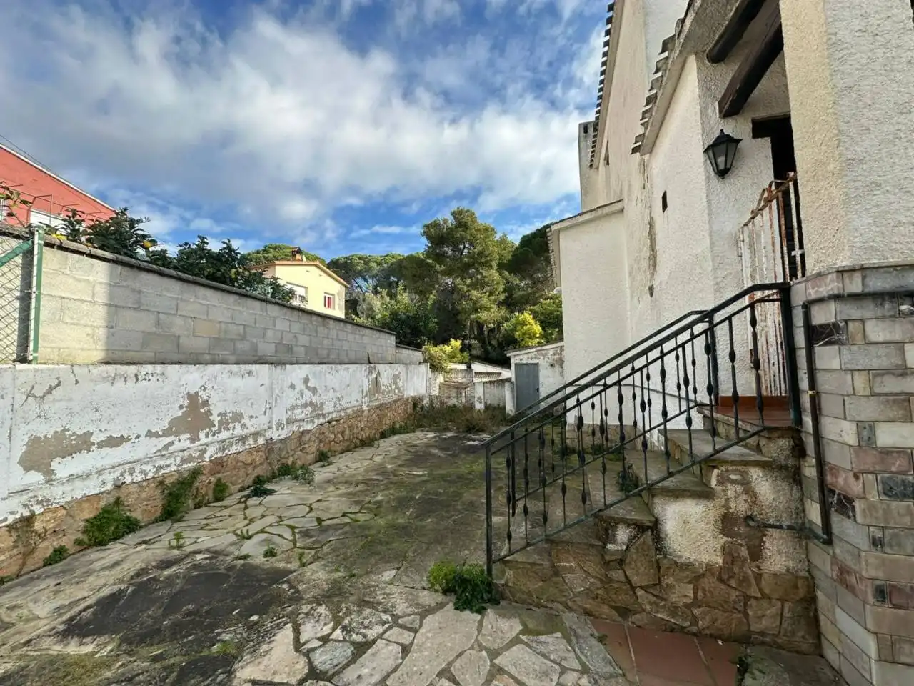 Vista exterior de Casa o xalet en venda en Lloret de Mar amb Aire condicionat, Calefacció i Jardí privat