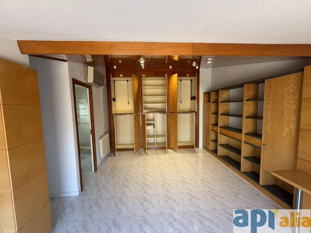 Triplex with lift for sale in Centre, imagen 34