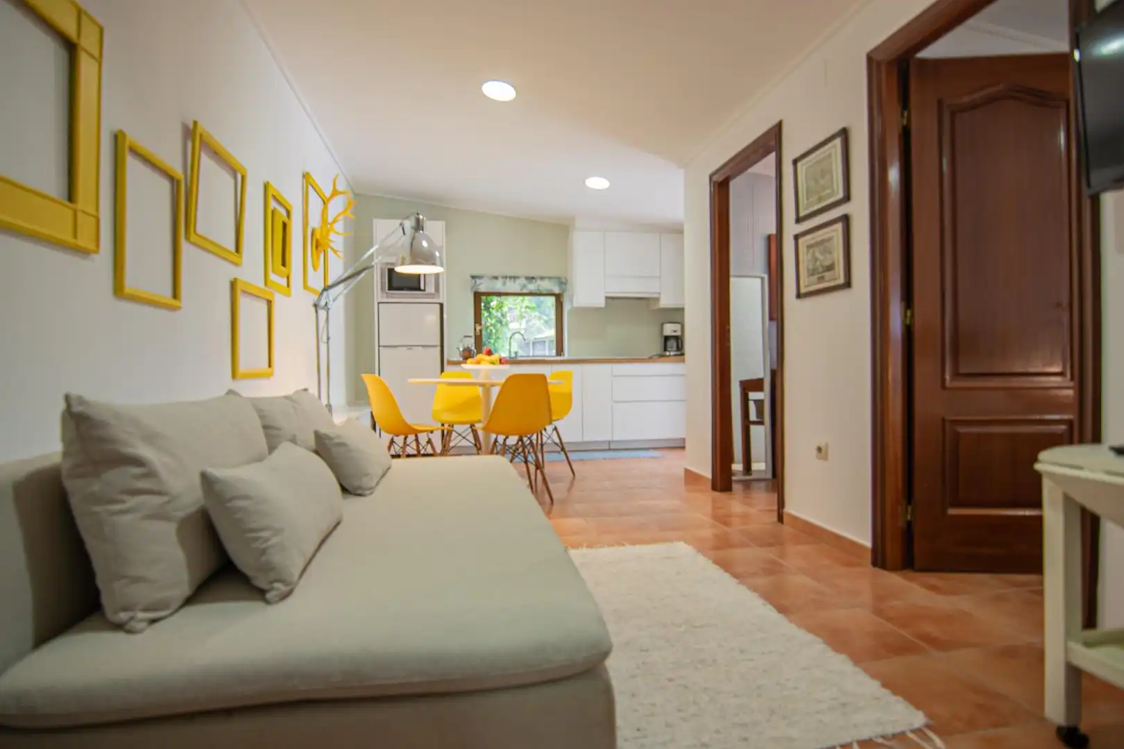 Sala de estar de Finca rústica en venta en Cuntis con Jardín privado, Terraza y Piscina
