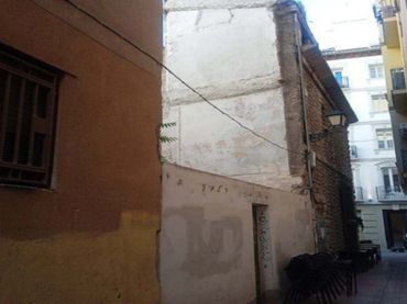 Terreni e lotti in vendita a FLANDRO 25