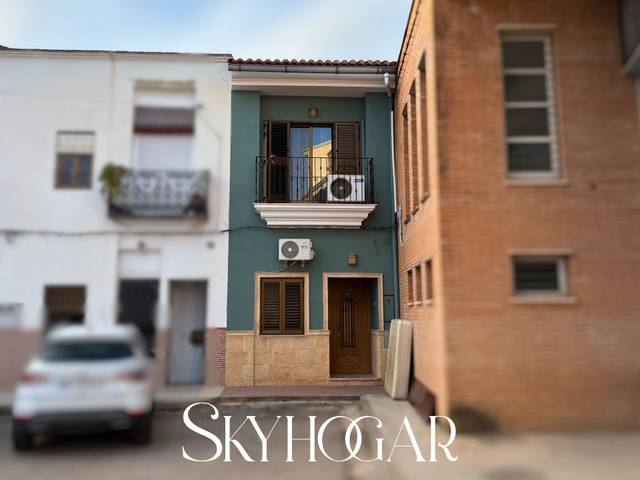 Casa adosada en Venta en Alcàntera de Xúquer