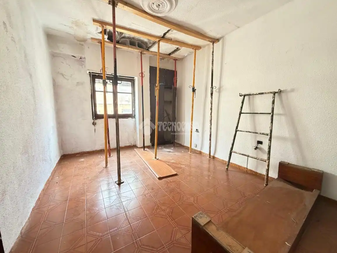 Appartamento con terrazza in vendita a Centro, imagen 3