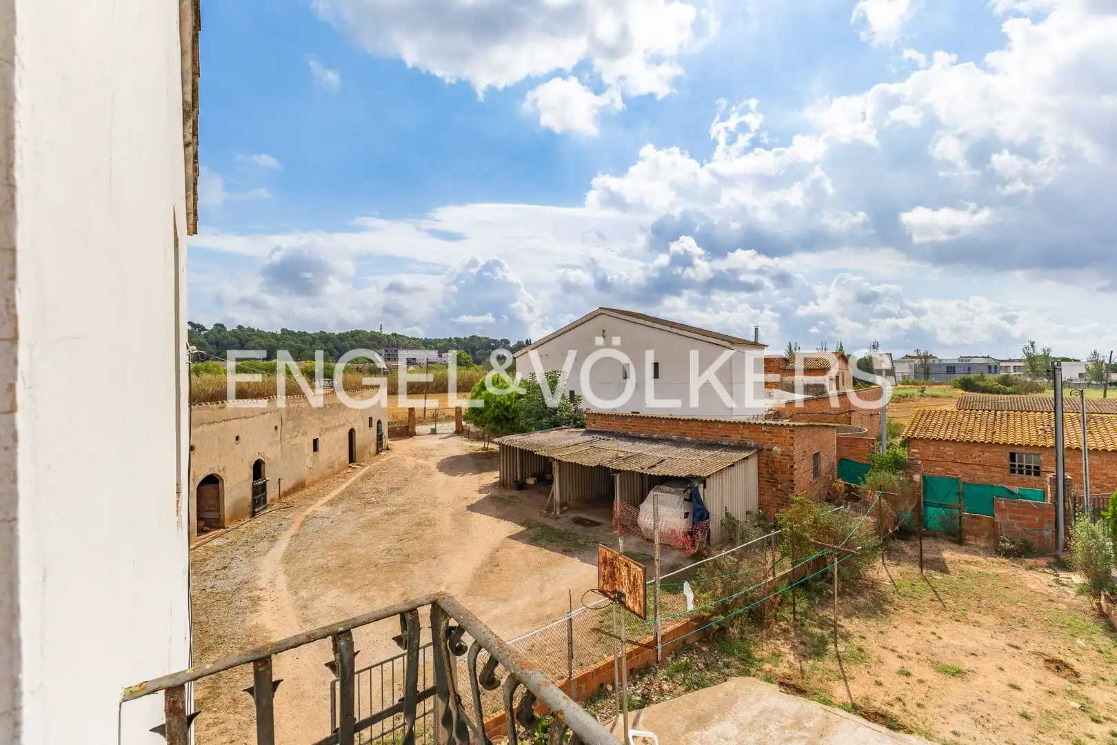 Casa rústica amb terrassa en venda a Palau-solità i Plegamans, imagen 108