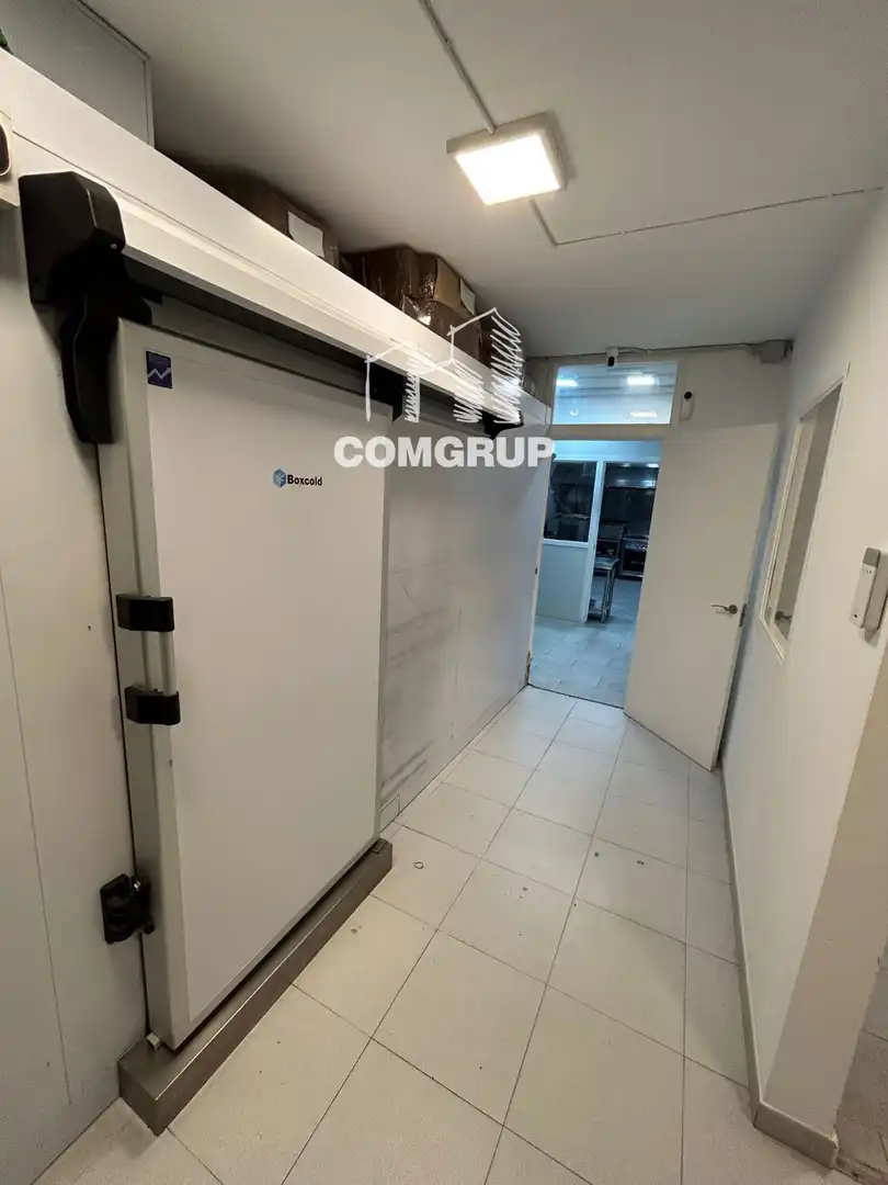 Business premises for transfer in Horta - Guinardó, imagen 36