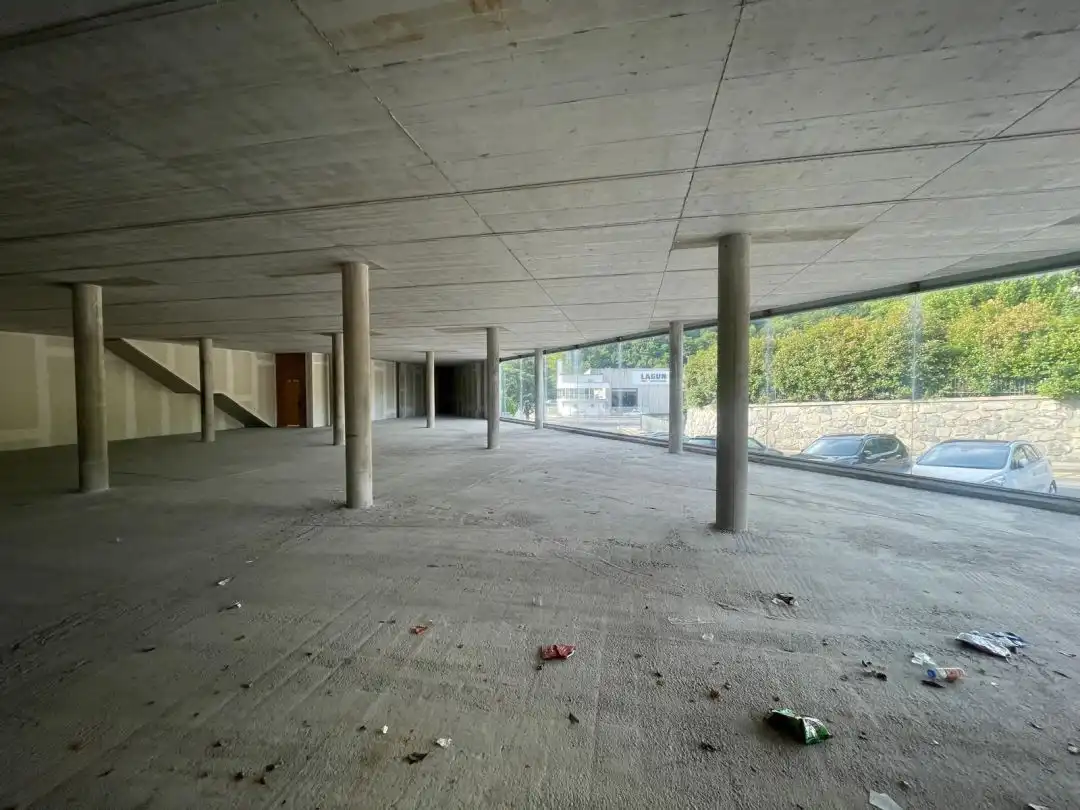 Gebäude zur Miete in Azkoitia