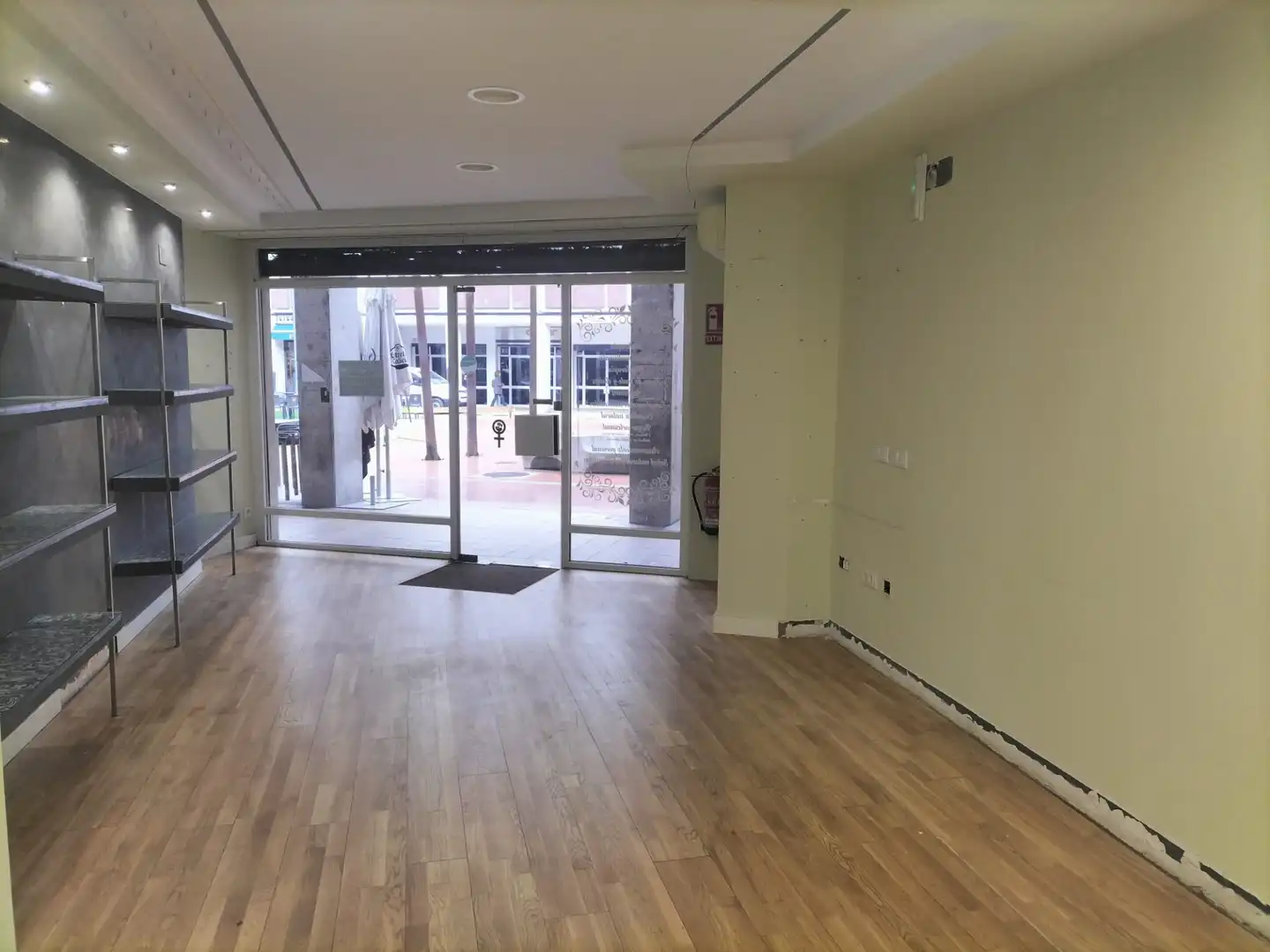 Local comercial de lloguer a Praza Paz Novoa 9, imagen 2