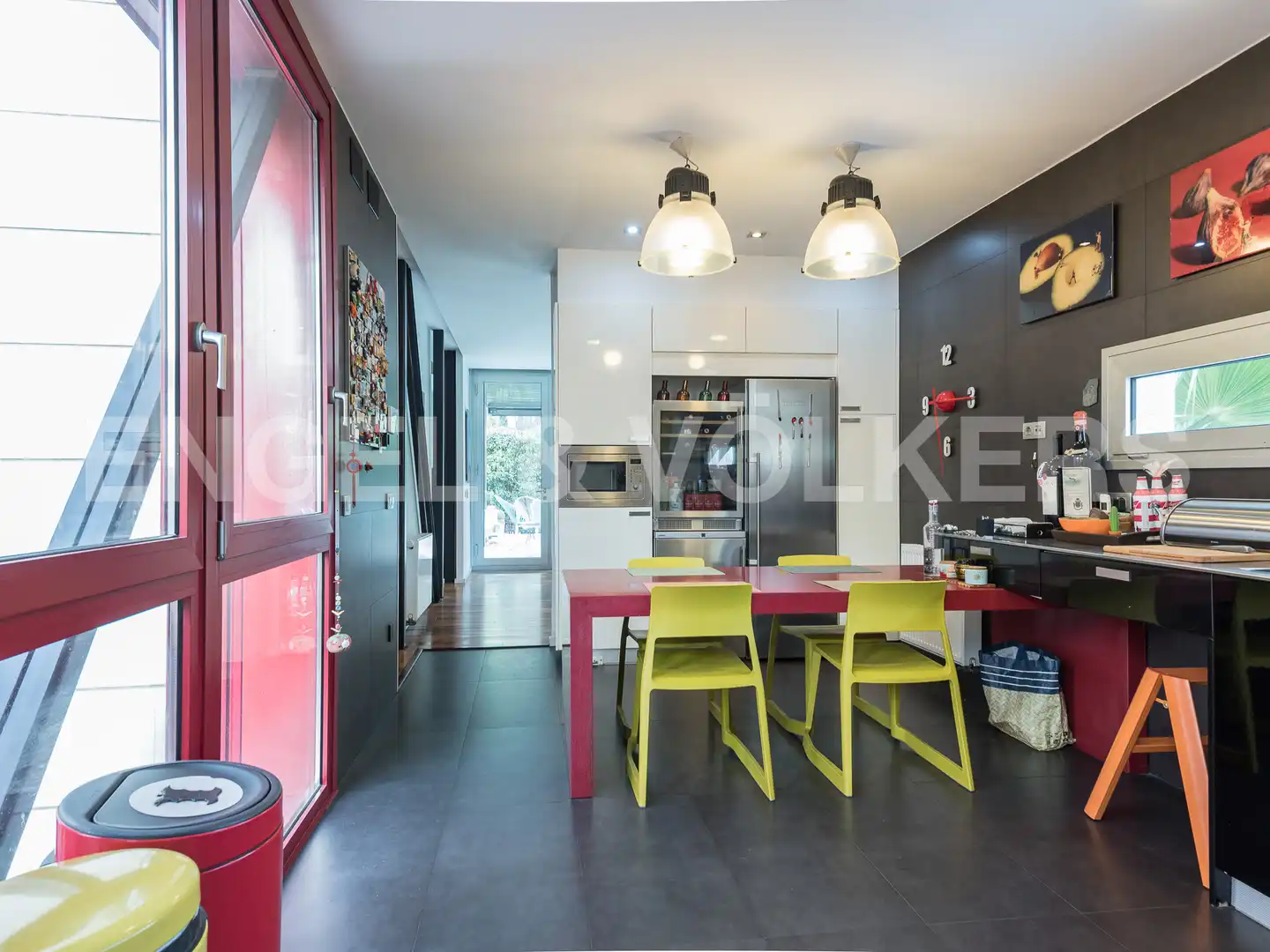 Cocina de Casa o chalet en venta en Barcelona con Aire acondicionado, Calefacción y Jardín privado