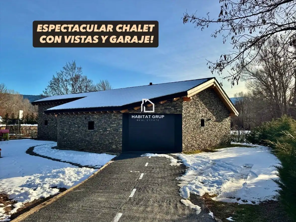 Vista exterior de Casa o chalet en venta en Bourg - Madame con Calefacción, Jardín privado y Terraza