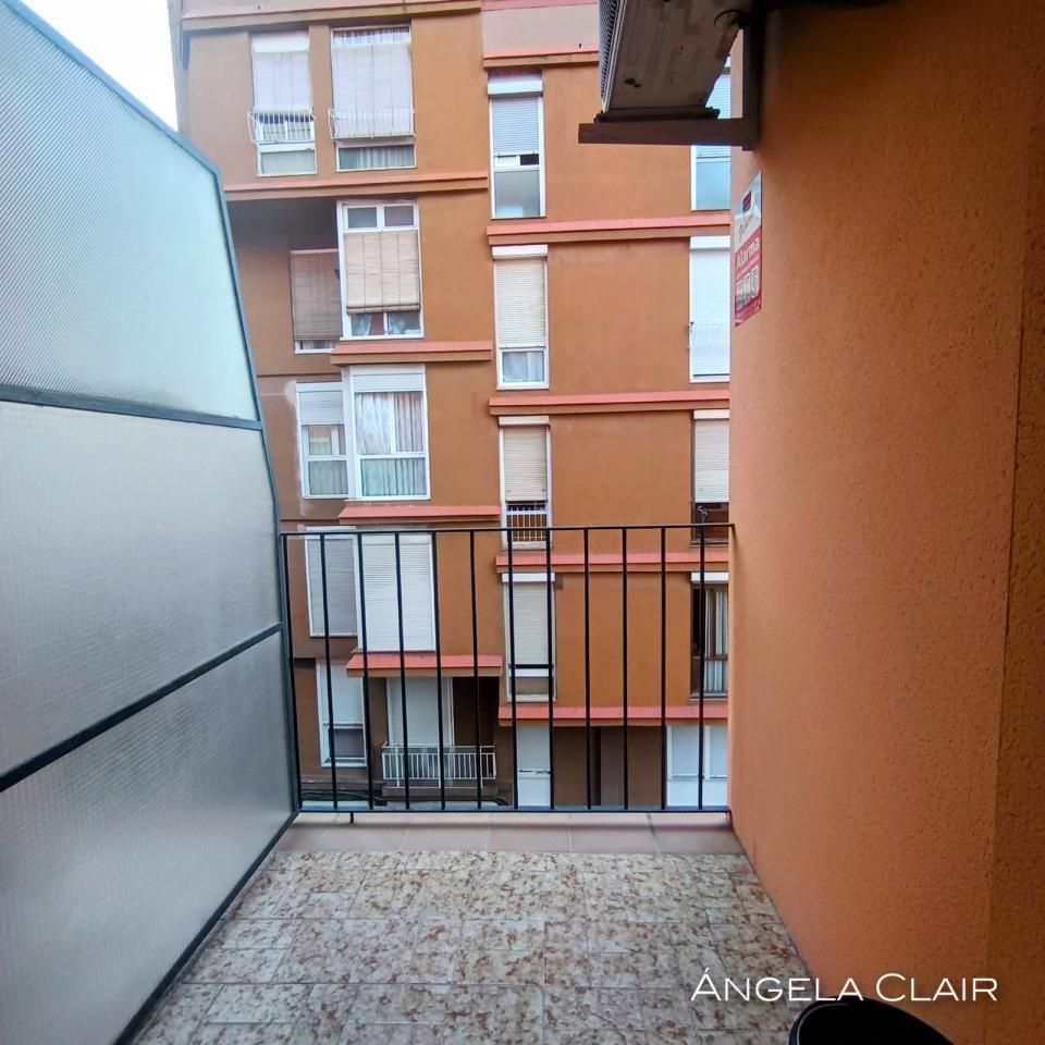 Balcony of Flat for sale in L'Hospitalet de Llobregat  with Air Conditioner, Heating and Parquet flooring