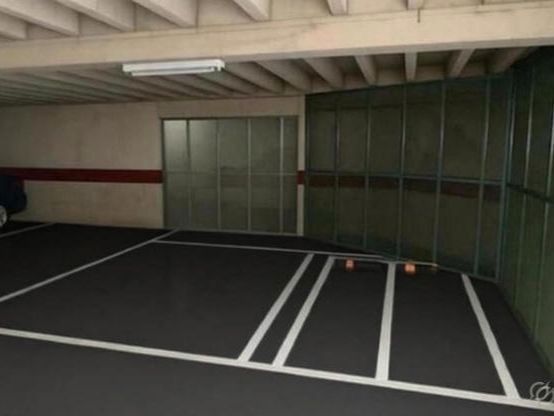 Aparcament de Garatge de lloguer en Gijón  amb Alarma