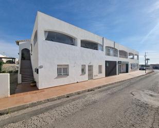 Vista exterior de Àtic en venda en Mojácar amb Aire condicionat i Terrassa