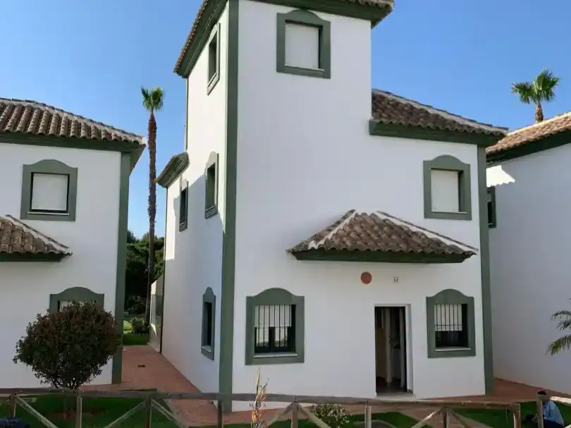 Vista exterior de Piso en venta en Islantilla con Aire acondicionado, Jardín privado y Piscina