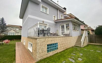 Exterior view of House or chalet for sale in Lardero  with Heating, Parquet flooring and Terrace