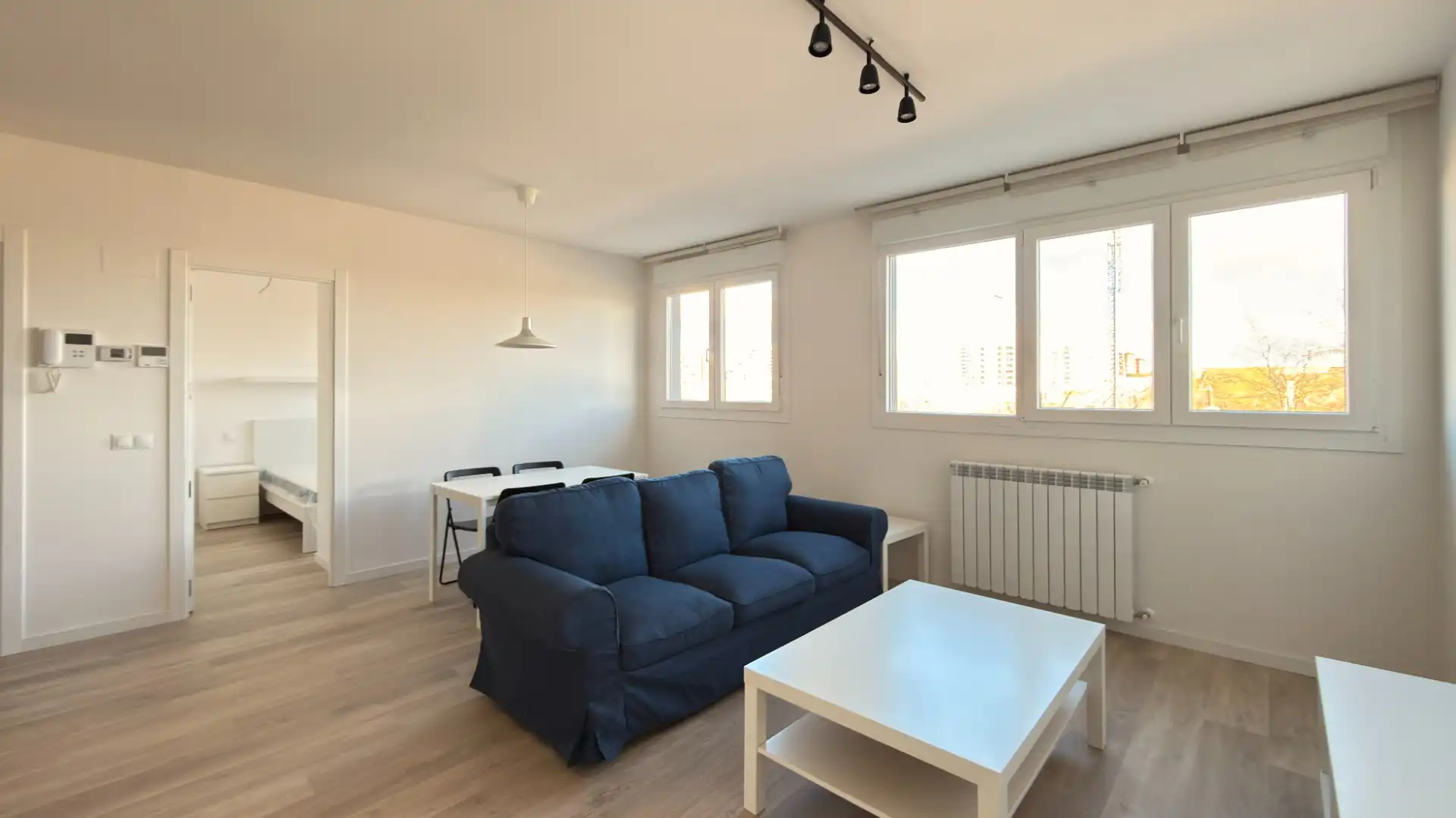 Wohnzimmer von Wohnungen zur Miete in Tres Cantos mit Klimaanlage, Heizung und Terrasse
