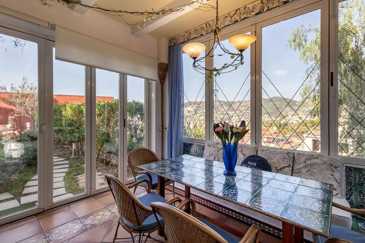 Comedor de Casa o chalet en venta en Almuñécar con Aire acondicionado, Calefacción y Jardín privado
