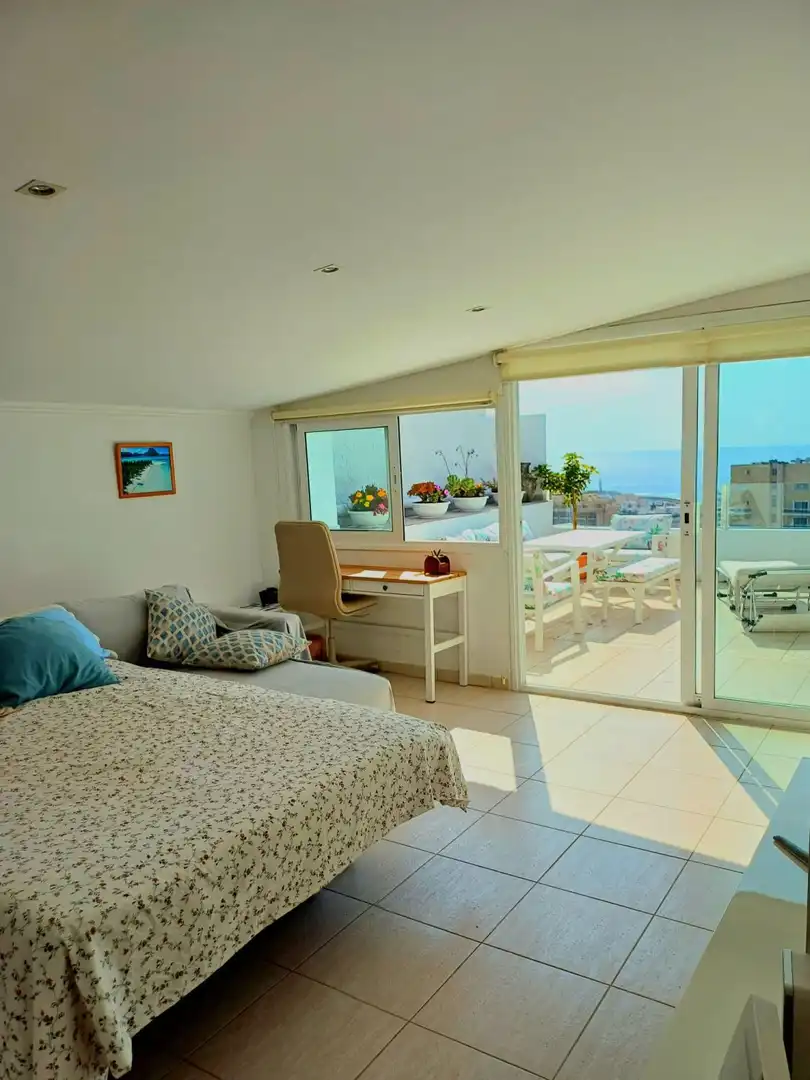 Schlafzimmer von Wohnungen zum Verkauf in Puerto de la Cruz mit Klimaanlage, Terrasse und Abstellraum