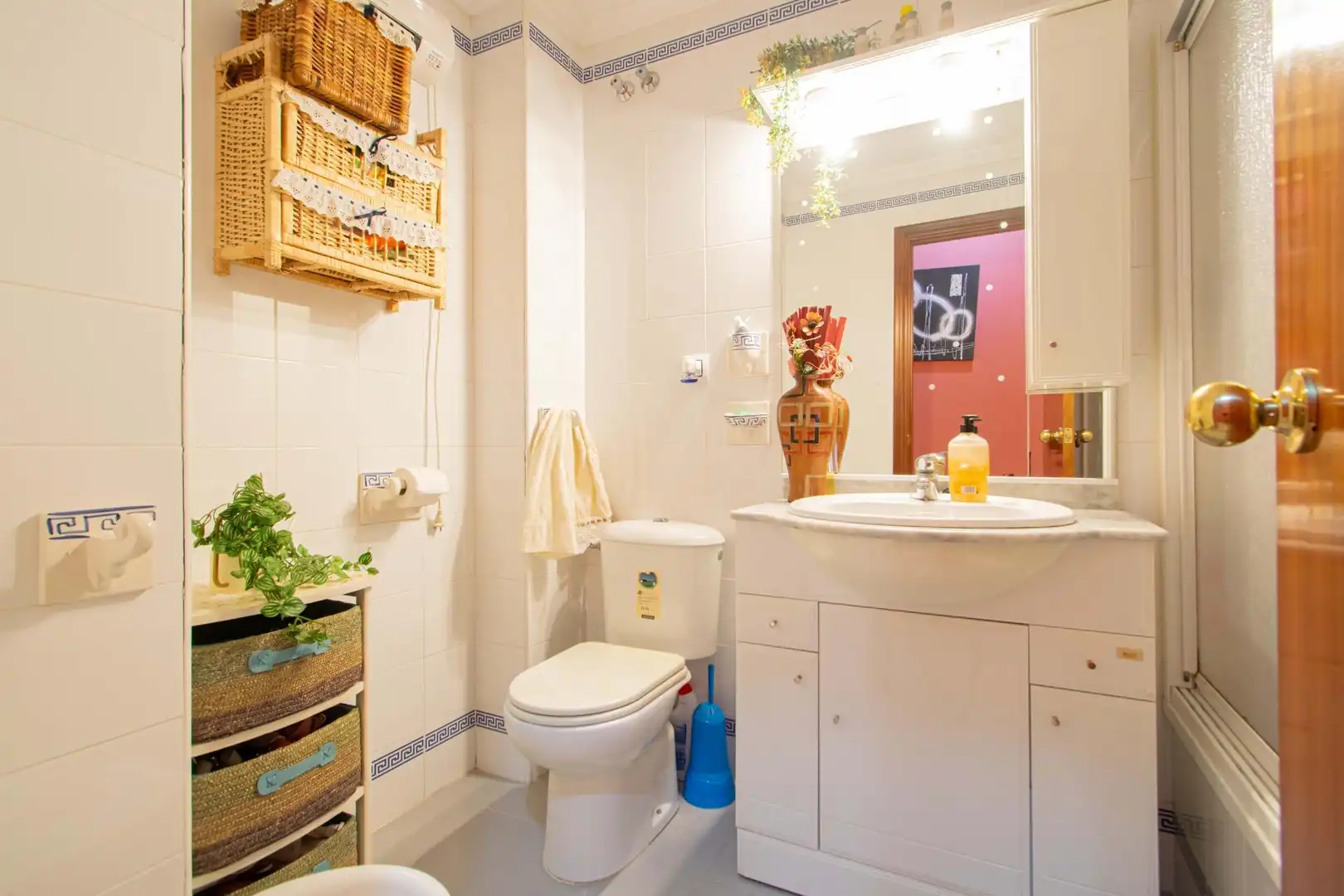 Baño de Piso en venta en Sevilla con Aire acondicionado, Terraza y Trastero