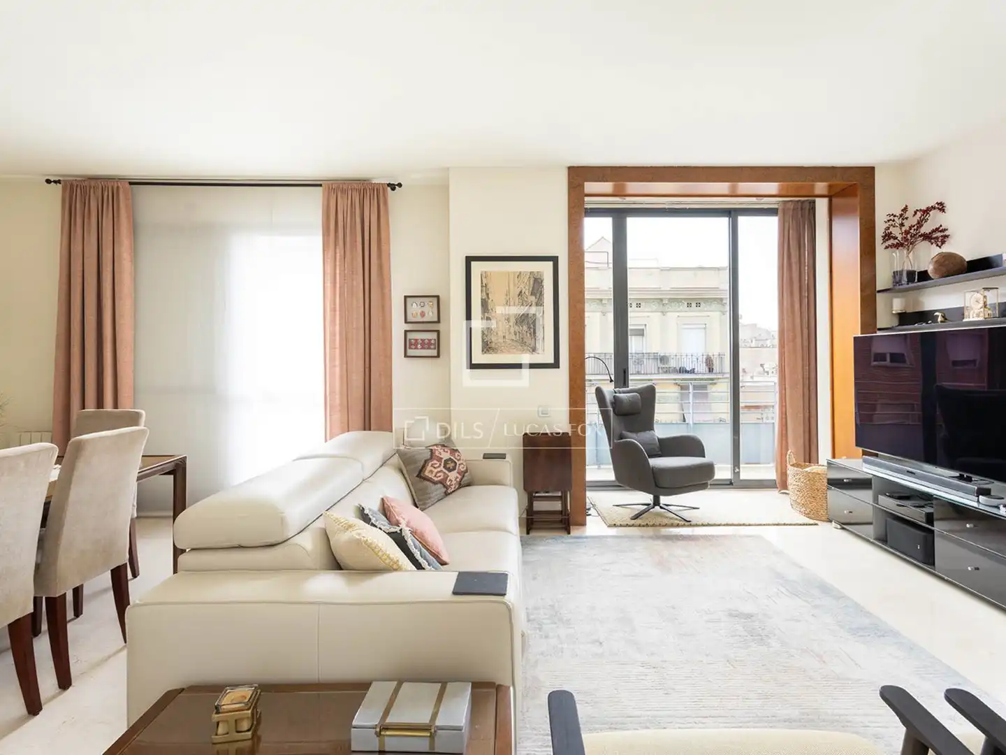 Sala d'estar de Àtic en venda en Barcelona amb Aire condicionat, Calefacció i Terrassa